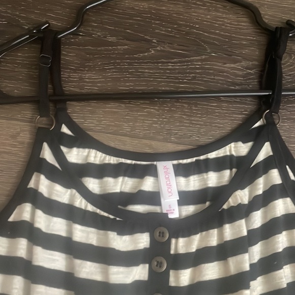 Stripes and Silk Tank - Picture 5 of 6